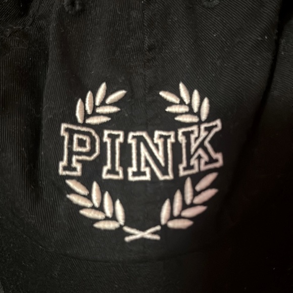 PINK VICTORIA SECRET BASEBALL HAT - Picture 5 of 5